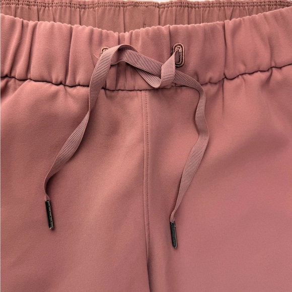 Lululemon Athletica Pink Activewear - Picture 4 of 9